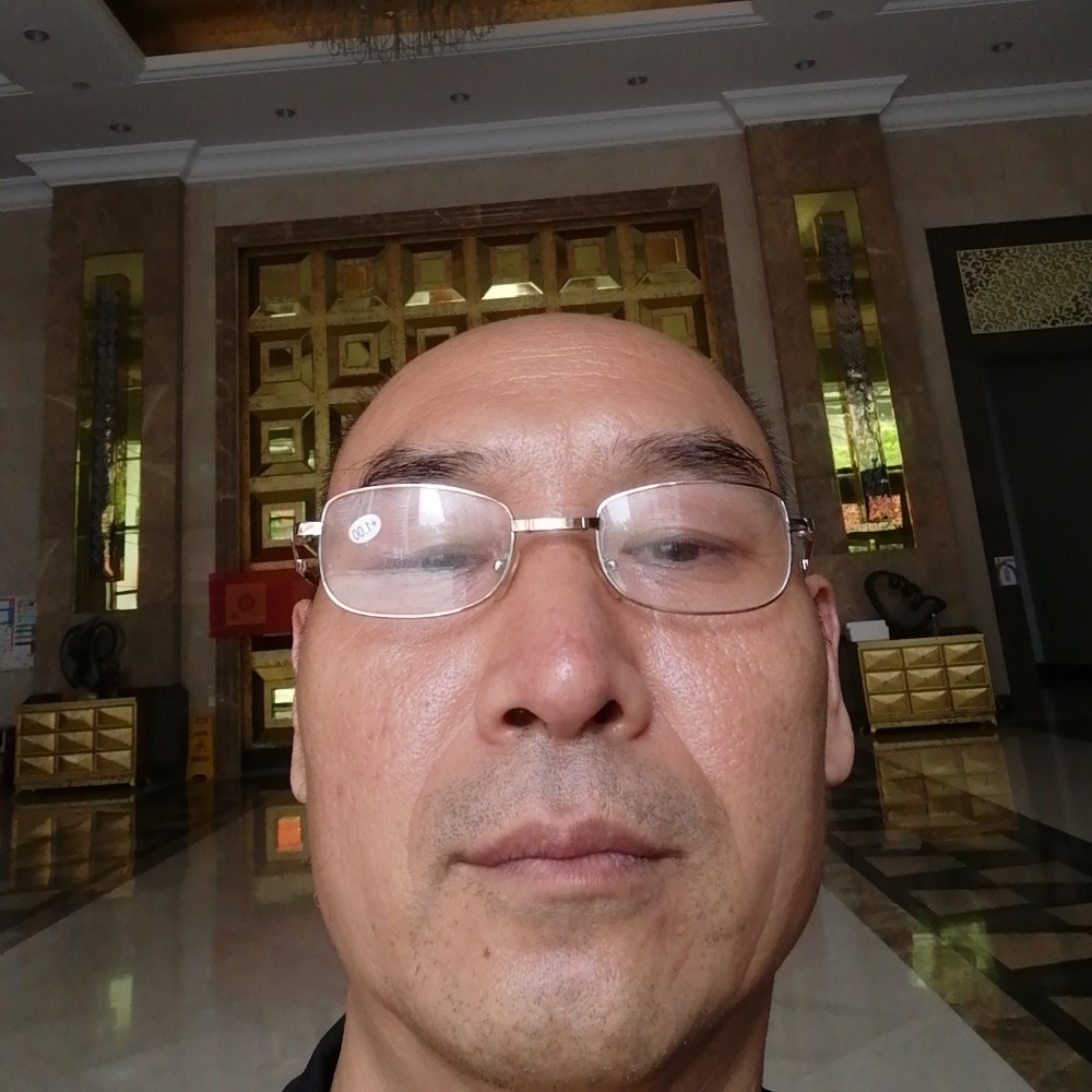 弯弯的月亮好的的照片