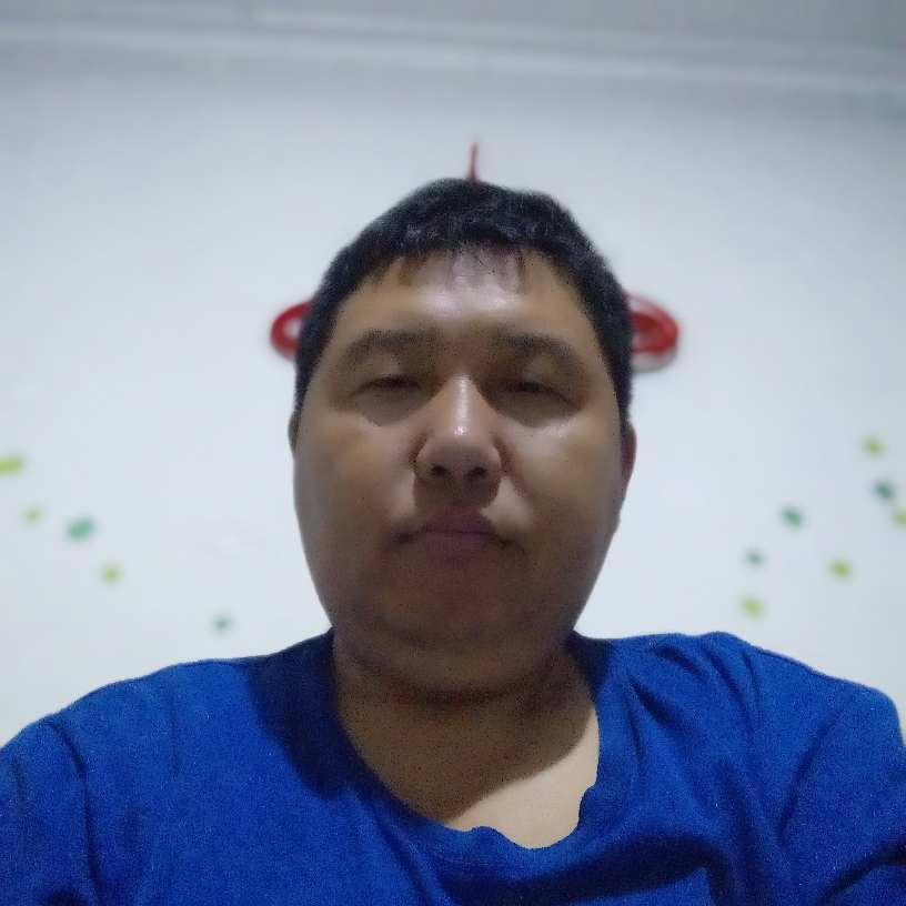粗暴踢玫瑰的照片