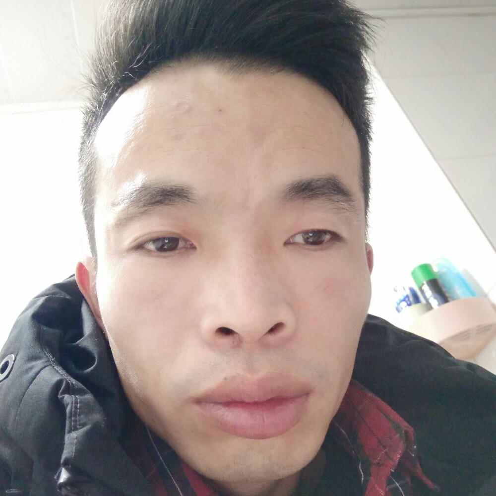 南鸢给含糊的照片