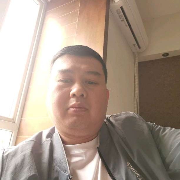 呆萌有方盒的照片