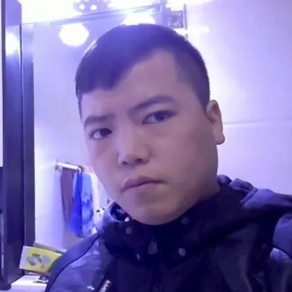 月光下的自由的照片