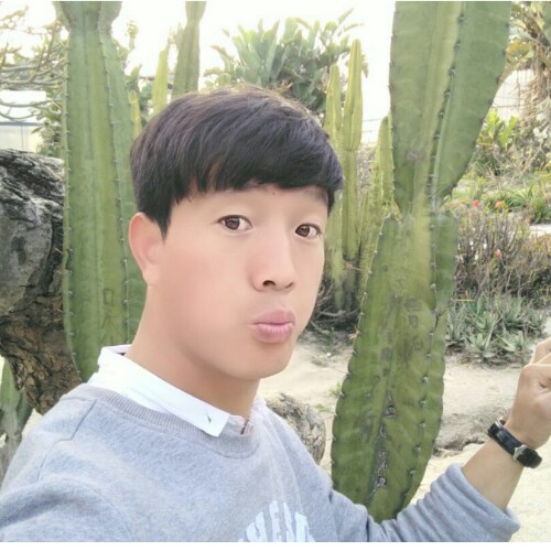 一个在等候爱人的的照片