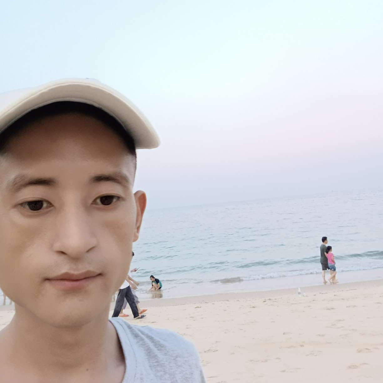 总会遇到对的人的照片