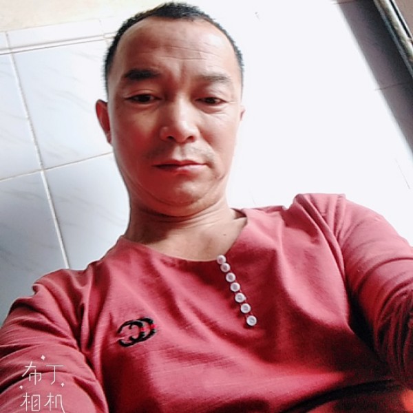 飞逝的流星的照片