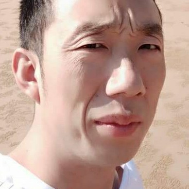 找过他过一生的照片