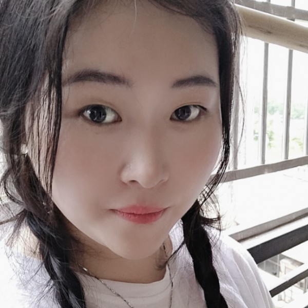 枫叶真淳的照片