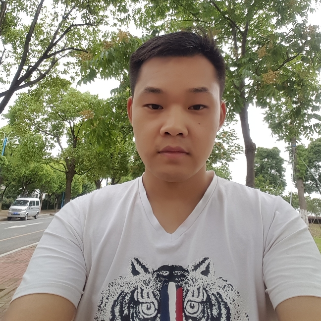 落花心痛的照片