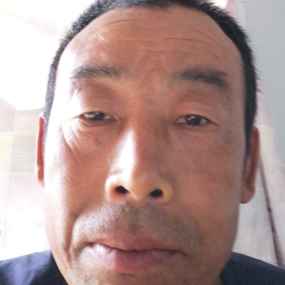 春华倾心错落的照片