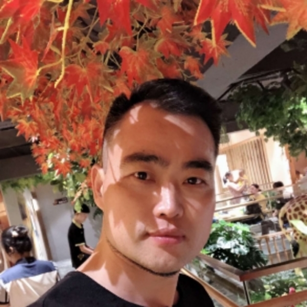 卫东城的照片