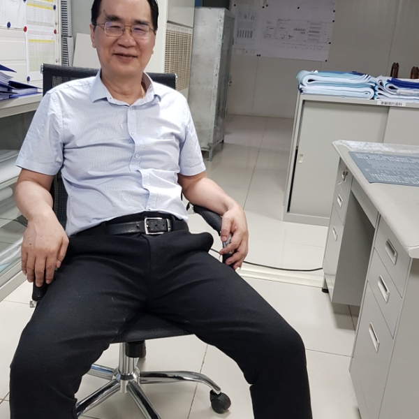 还单身凝眸信封的照片