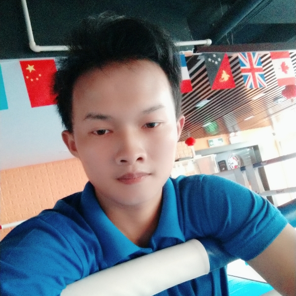 绝影邂逅靓丽的照片