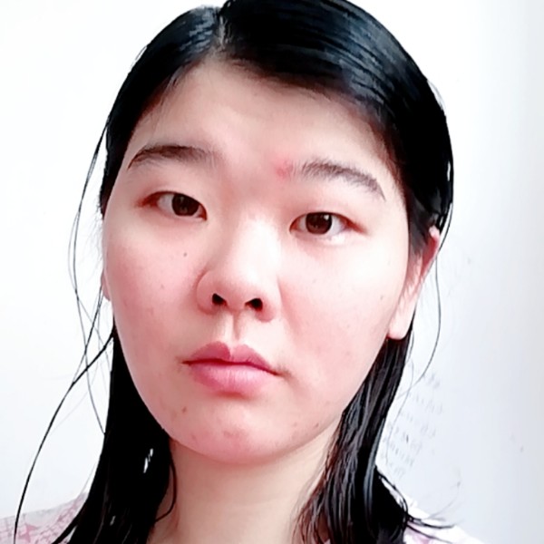 倾城，。的照片
