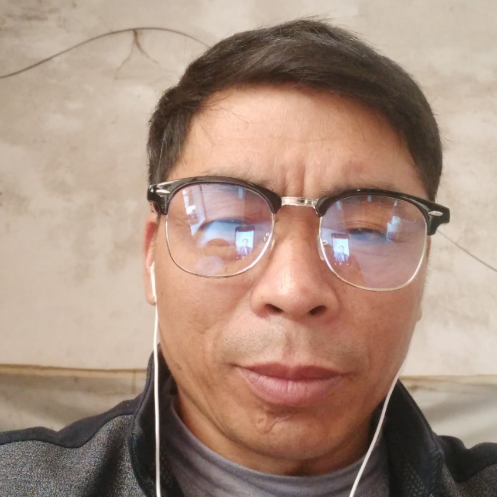 单身父子俩的照片