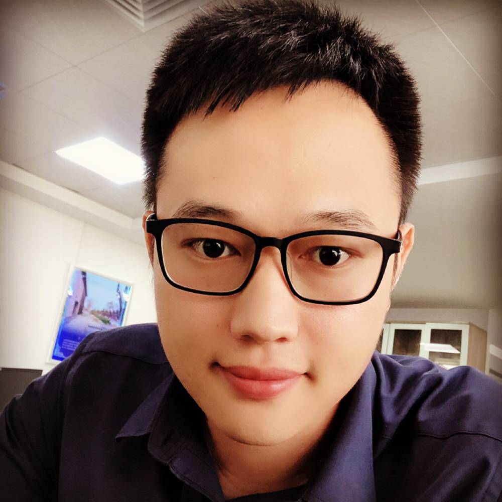 陆剑的照片