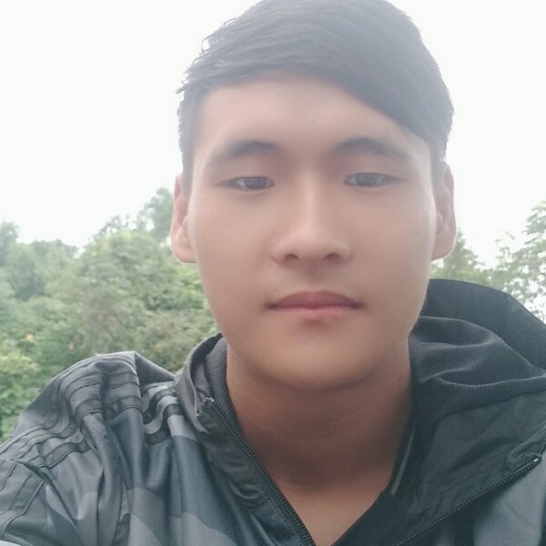 醉眼看山河的照片