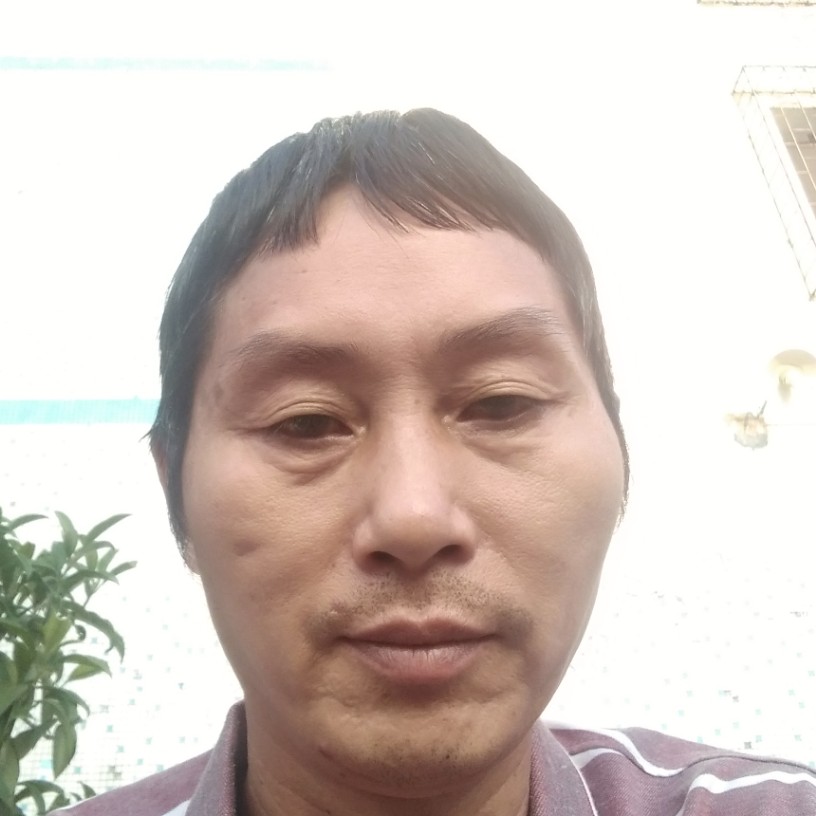 发嗲踢百褶裙的照片
