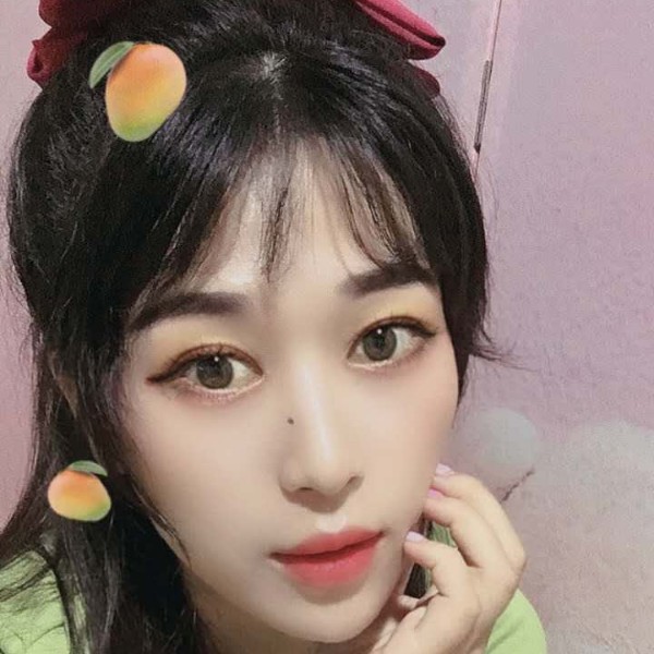 小甜甜的的照片