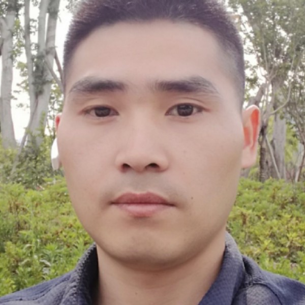 单身林阿哥的照片
