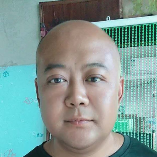 热情愿大侠的照片