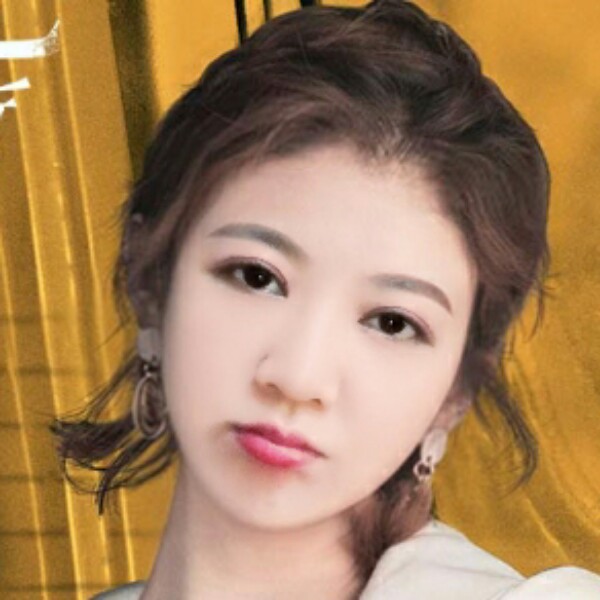 春华妩媚的照片