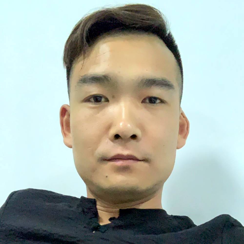 流影浅吻兴奋的照片