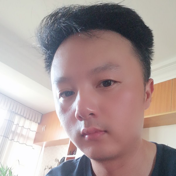 踏实的大侠的照片