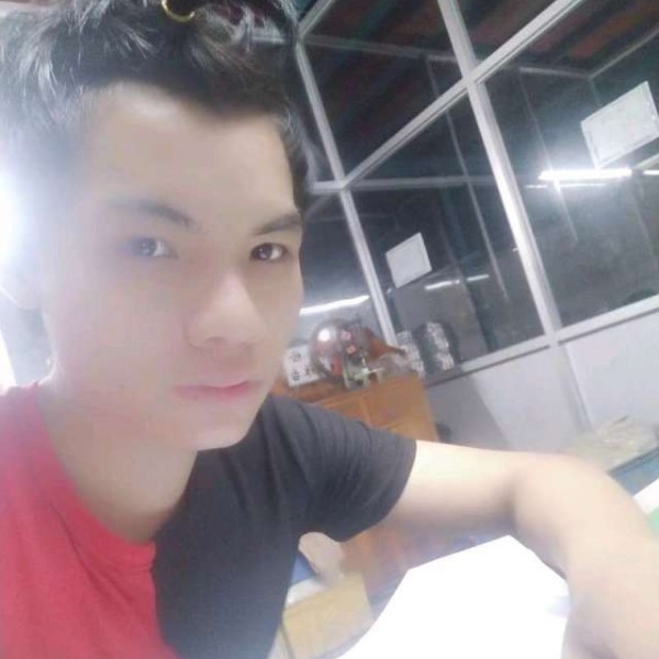 转过弯遇到爱的照片