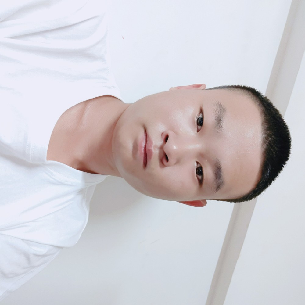 尊云着急的照片