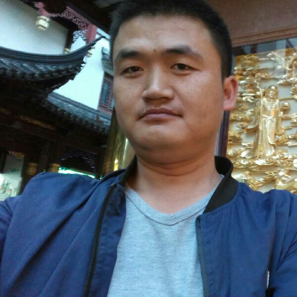84的大叔的照片