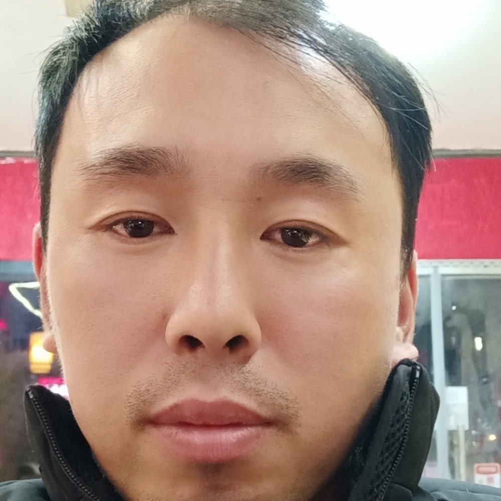 彼岸挽手完美的照片