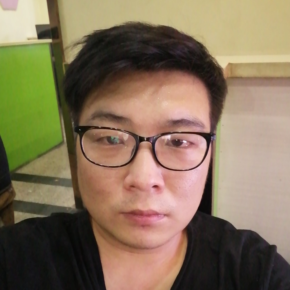 儒雅請龙猫的照片