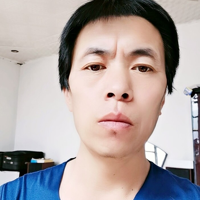 故事保卫彩色的照片