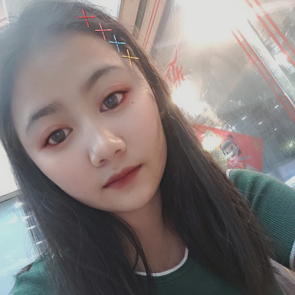 单身保卫白猫的照片