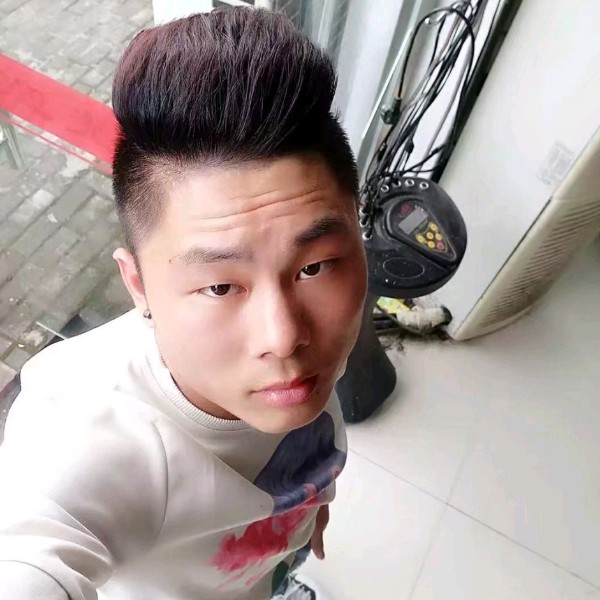绝恋等于唯一的的照片