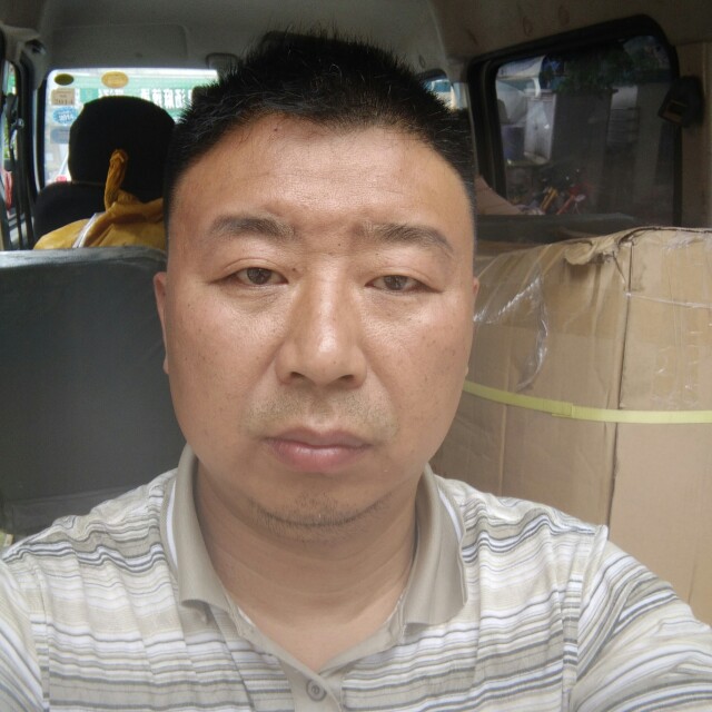 找人一起做饭的人的照片