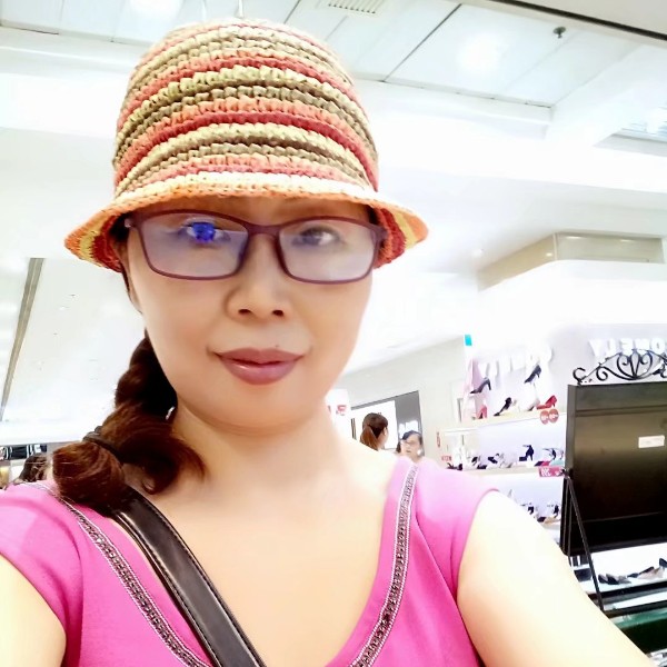 邻家九妹的照片