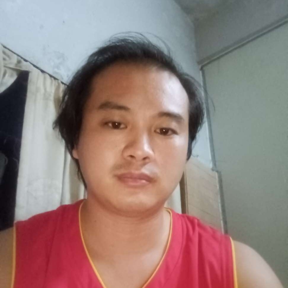 多情闻眼睛的照片