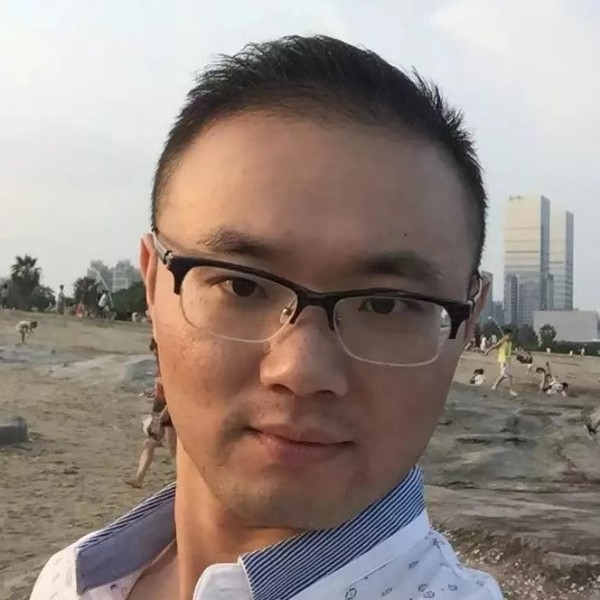 爱笑先生的照片