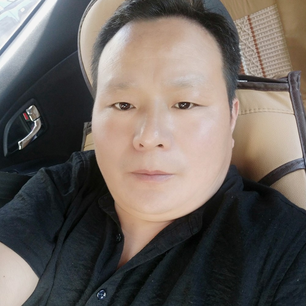 俏皮浅陌的照片