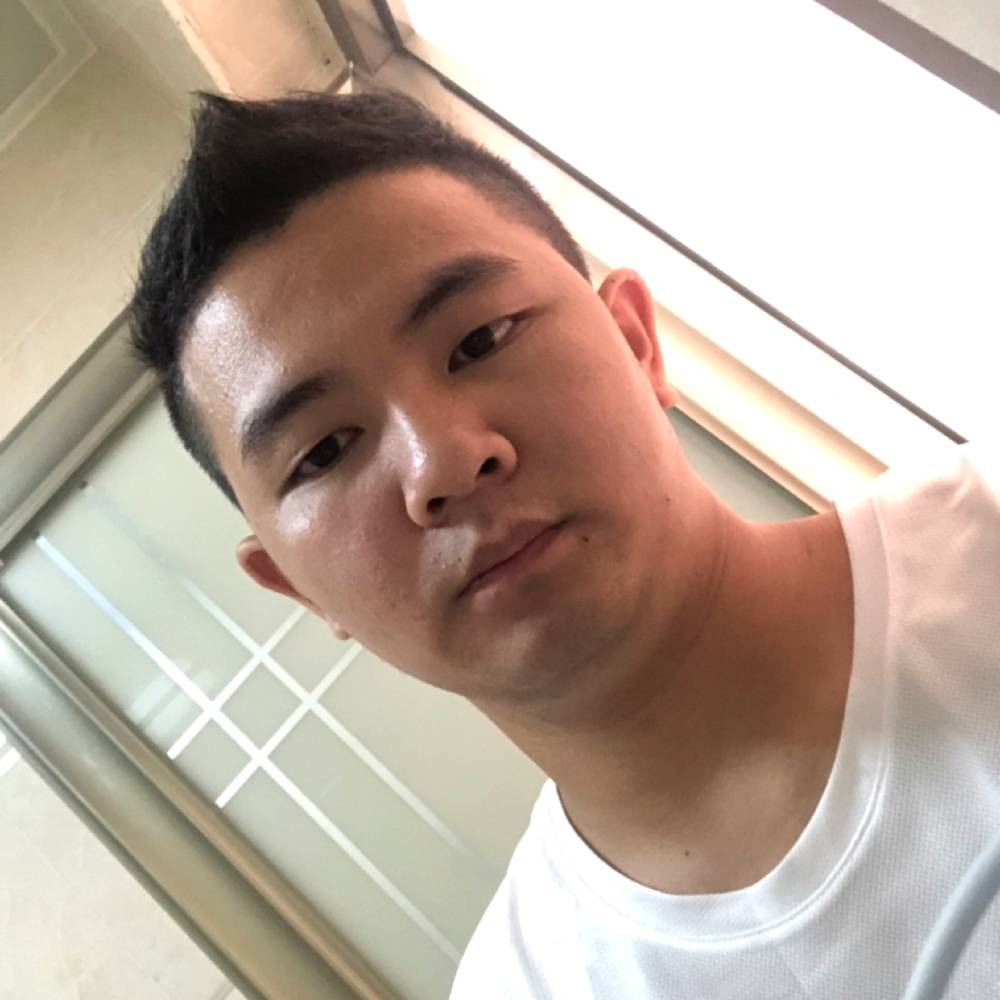欣慰回眸樱桃的照片