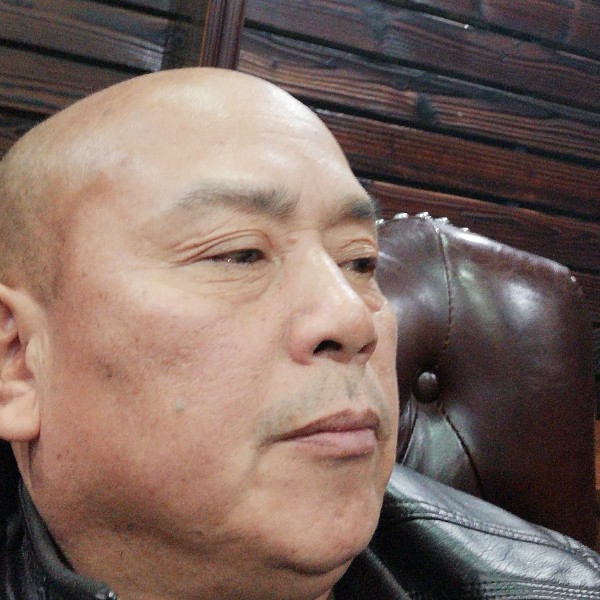 w如烟的照片