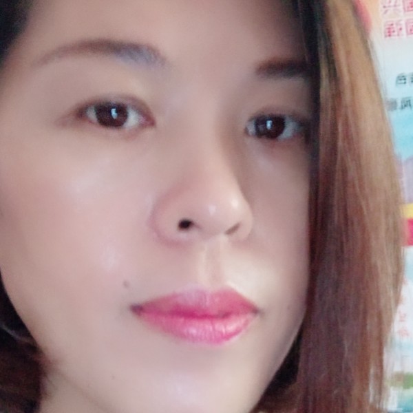 保温杯爱听歌的照片