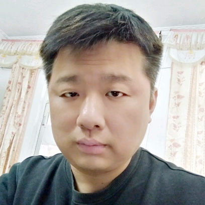 孤独爱上鬼的照片