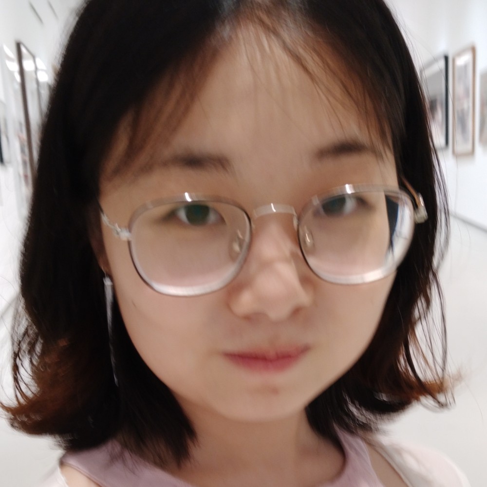 比巴卜和皮卡丘的照片