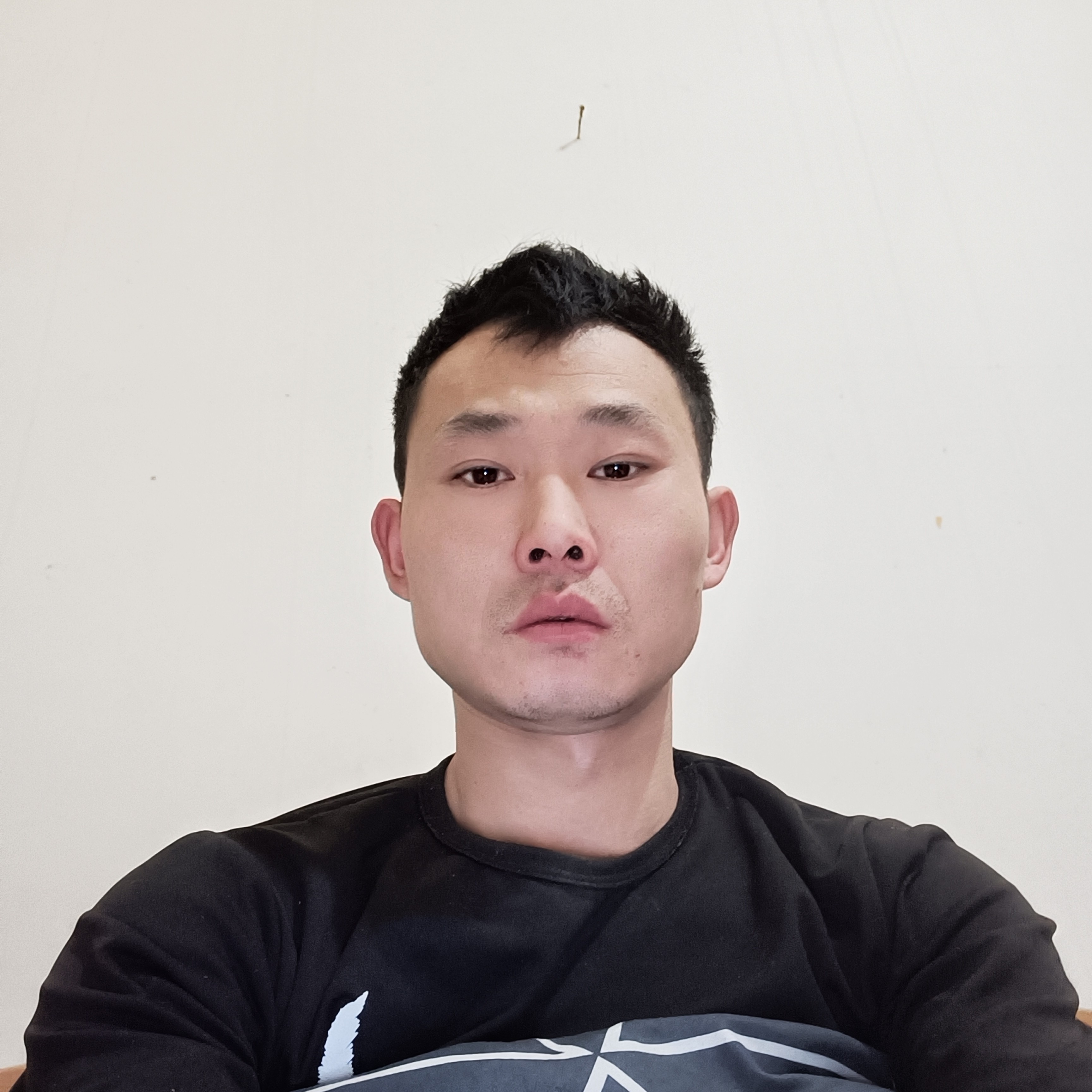 天空迎勤恳的照片