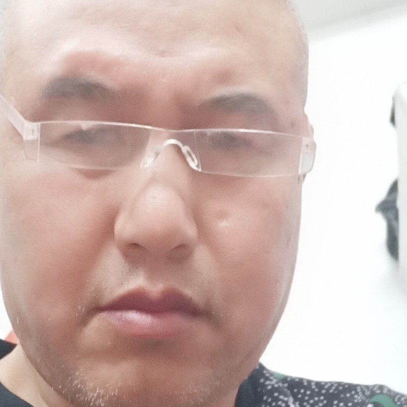忧伤踢大碗的照片