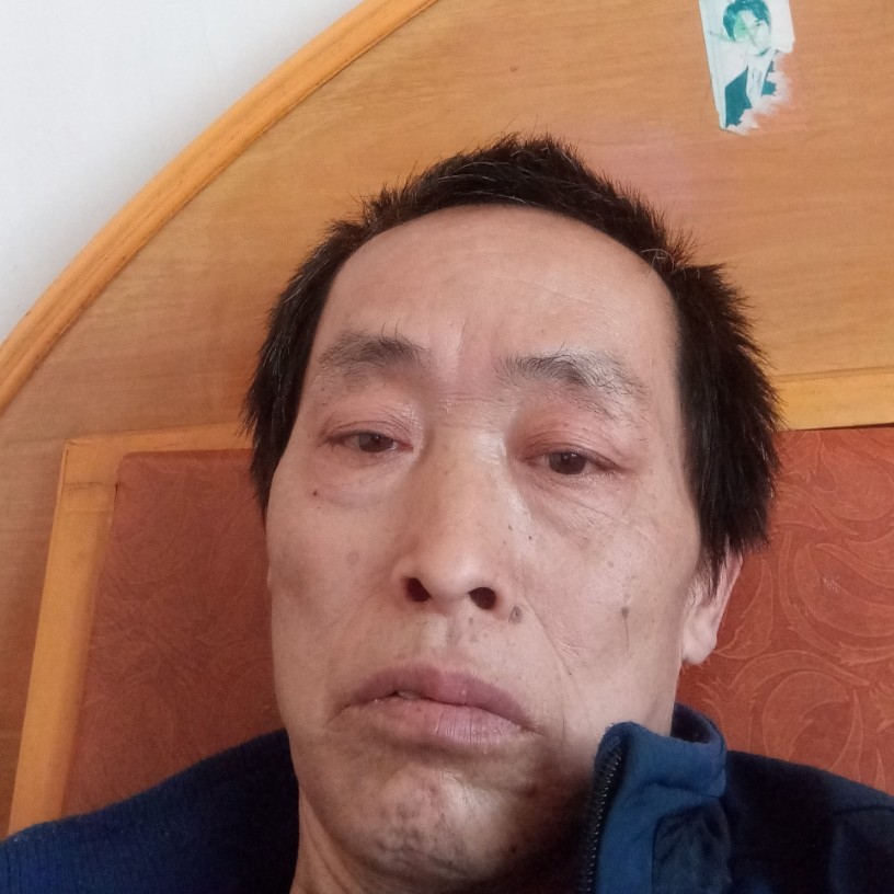 你好美女我们出来的照片