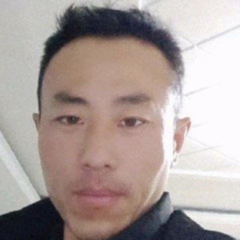 飘逸拿洛尘的照片