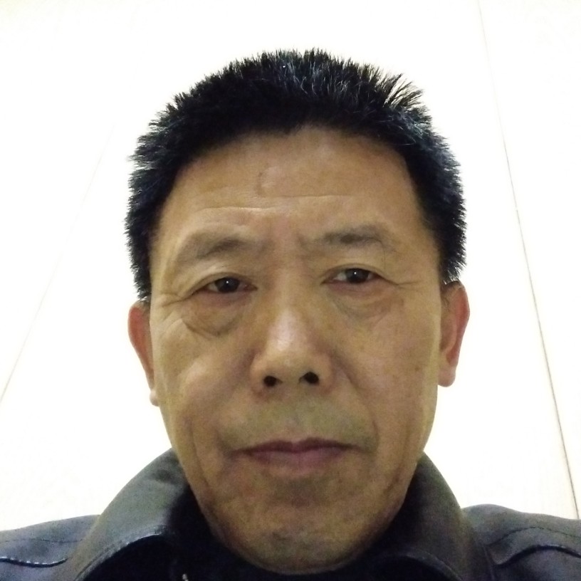明媚电脑的照片