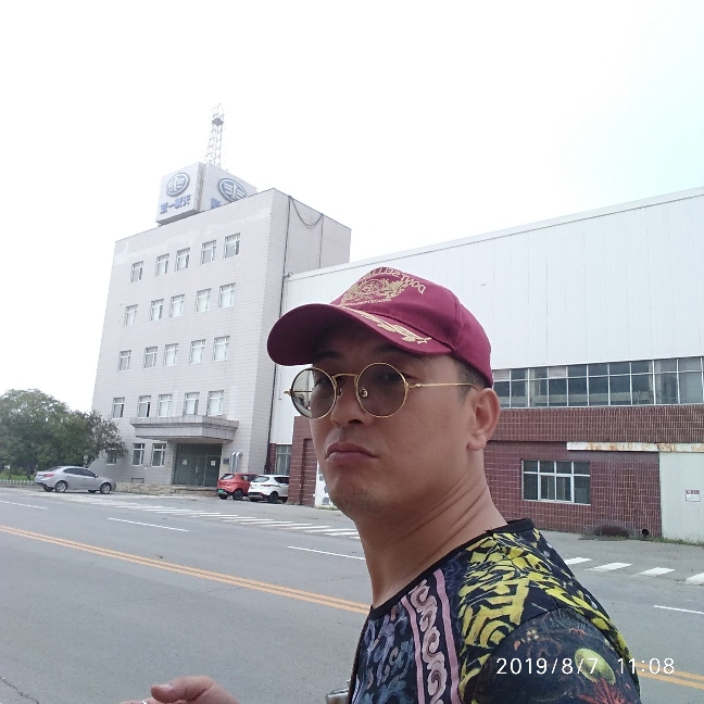 尉迟建新的照片